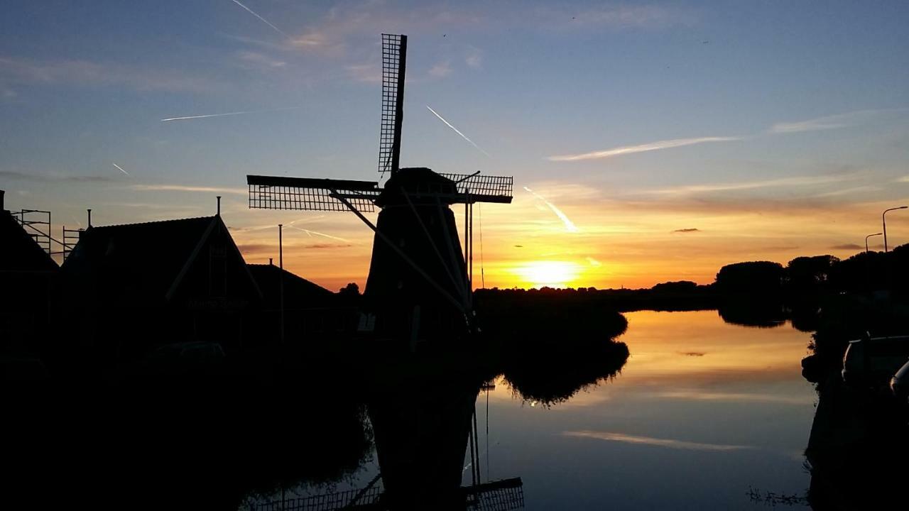 Tinyhouse Natuurhuisje Met Veranda Bij De Molen Tussen Alkmaar En Hoorn Oterleek Eksteriør bilde
